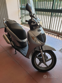 HONDA SH 125 batteria nuova