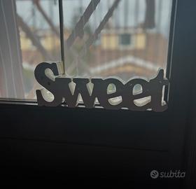 Decorazione da tavolo in legno rosa/bianco “sweet”