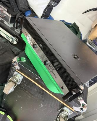 Amplificatore ( clone ) crown  xli 2500