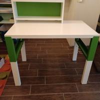 scrivania ikea Pahl