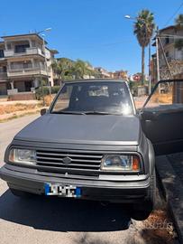 auto Suzuki Vitara