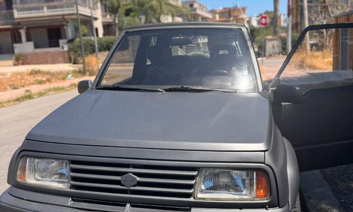 auto Suzuki Vitara