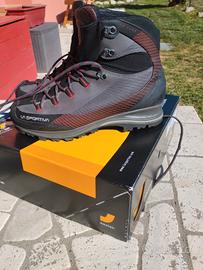 Scarpone La Sportiva