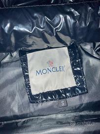 Moncler smanicato lucido unisex