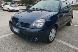 Renault Clio 1.2 benzina 16 v