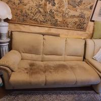 Divano letto marca Divani & Divani By Natuzzi pell