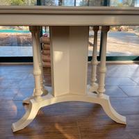 Tavolo francese con 6 sedie