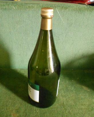 110 bottiglie  da 1500 ml tappo a vite