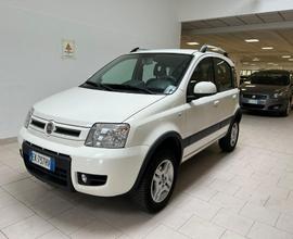 FIAT Panda 1.3 MJT 16V DPF 4x4 Climbing