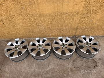 Set 4 Cerchi in Lega 16" Originali Skoda