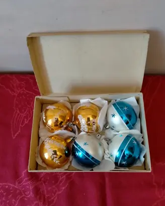 antiche palline di Natale in vetro vintage
