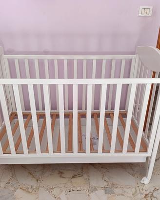 fasciatoio e lettino bambini 