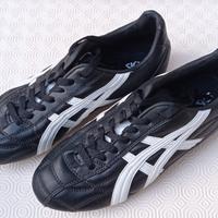 Scarpe da calcio Asics Leader CS