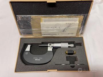 Micrometro Mitutoyo 25mm-50mm Cod. 102-218