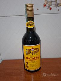 LIQUORE DI CILIEGIE NERE