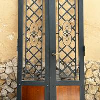 Grata verniciata a fuoco