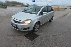 zafira 7 posti,metano,Gancio traino 