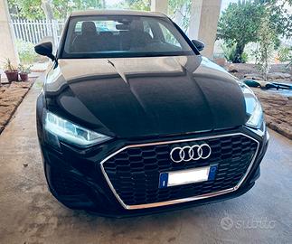 Audi A3 Sedan 35 TFSI S tronic S line edition