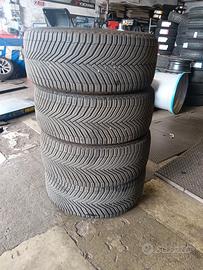 Michelin 275/40R22 4 stagioni
