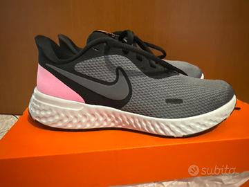 Nike revolution 5