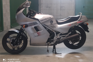 Honda vf 1000 f2 bol d'Or 1986 ASI FMI CRS