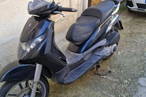 Beverly 125
