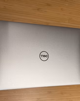 Dell XPS 13 9300 - i7 16GB RAM 1TB SSD - 4K Touch