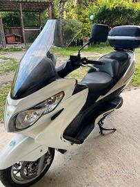 Suzuki Burgman 400
