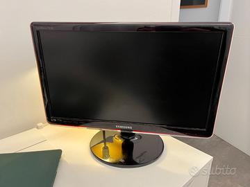 TV Monitor Samsung 22 pollici Full HD con antenna