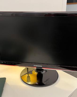 TV Monitor Samsung 22 pollici Full HD con antenna