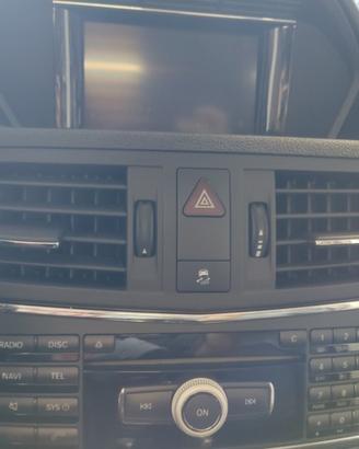 Bocchetta clima centrale MERCEDES CLASSE E 2010