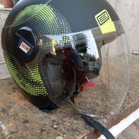 Casco scooter con visiera e imbottitura