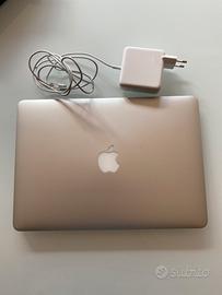 MacBook Air 13”
