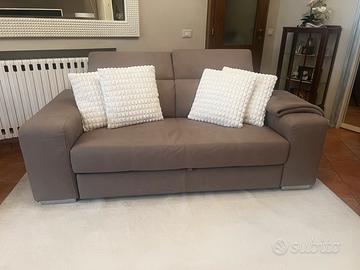 divano sdue posti modello Lisa