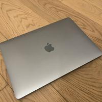 MacBook Air 13 pollici - Grigio siderale