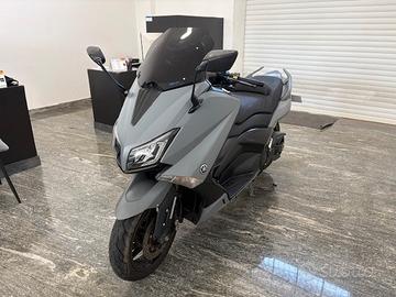 Yamaha T Max 530 LUX