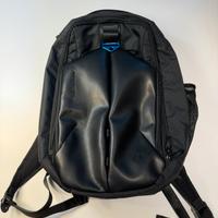 Zaino da viaggio Poquadro porta pc 14”