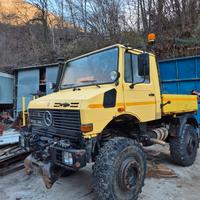 Mercedes Unimog 1600 211 cv