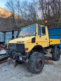 Mercedes Unimog 1600 211 cv