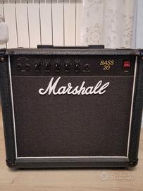 Amplificatore per basso Marshall