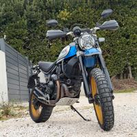 Ducati Scrambler Desert Sled solo 9.700km + access