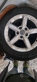 Pneumatici e cerchi audi q2