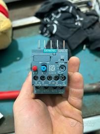 Salvamotore interruttore