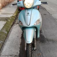 liberty 125 4t 2004