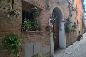 Appartamento di 150 m² con 4 locali a Foligno
