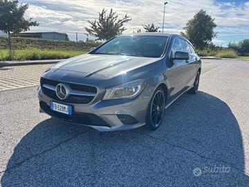 Mercedes-benz CLA 180 d S.W. Automatic Premium Dar