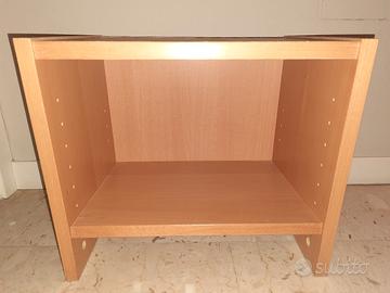 Comodino basso