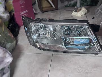 Fari originali fiat Freemont