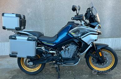 CF Moto 800 MT TOURING