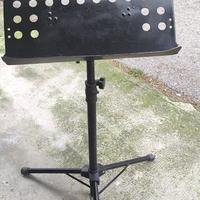 Leggio in metallo rinforzato